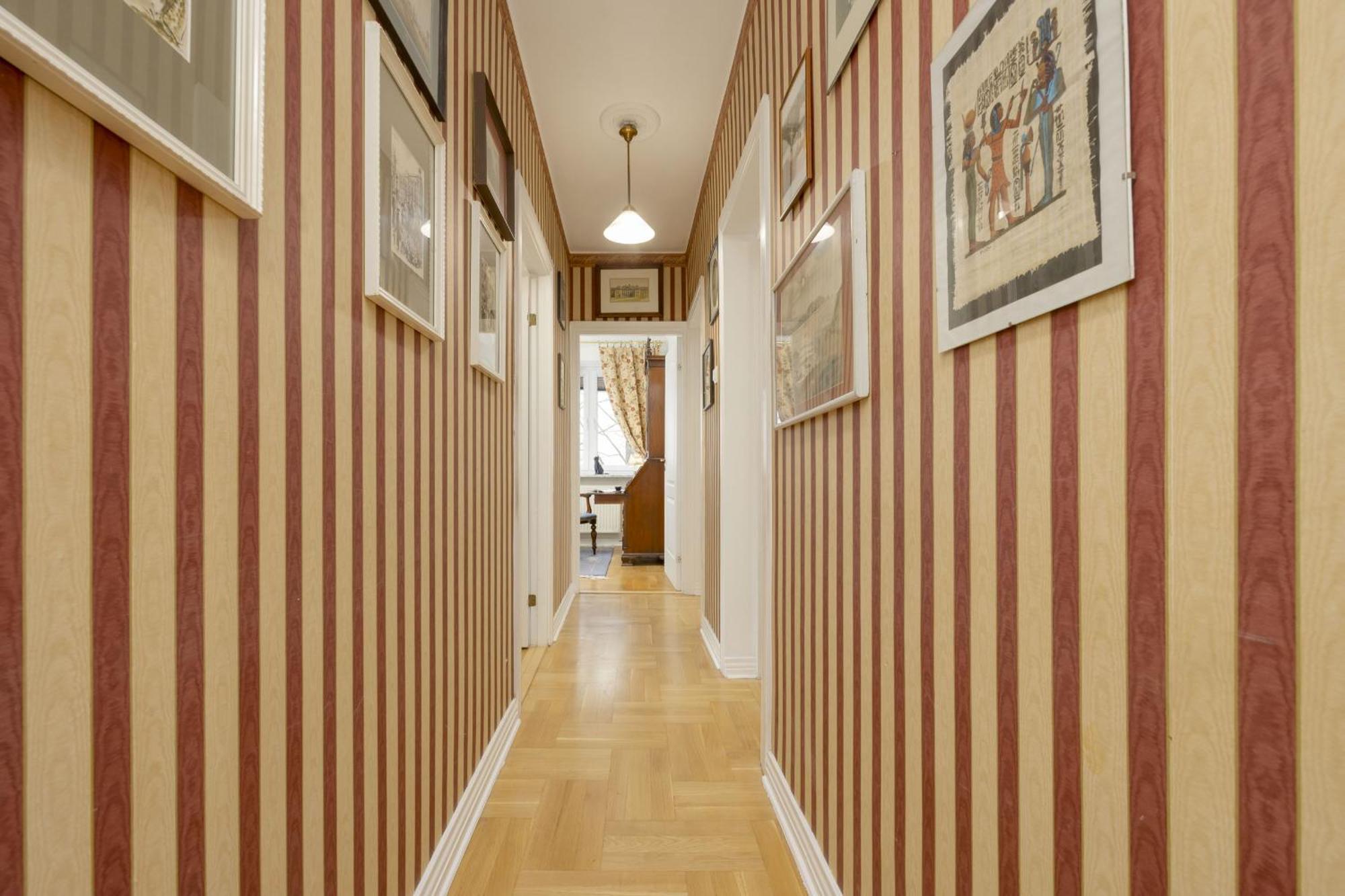 Vintage Sengera Cichego With 3 Bedrooms By Renters * Warszawa